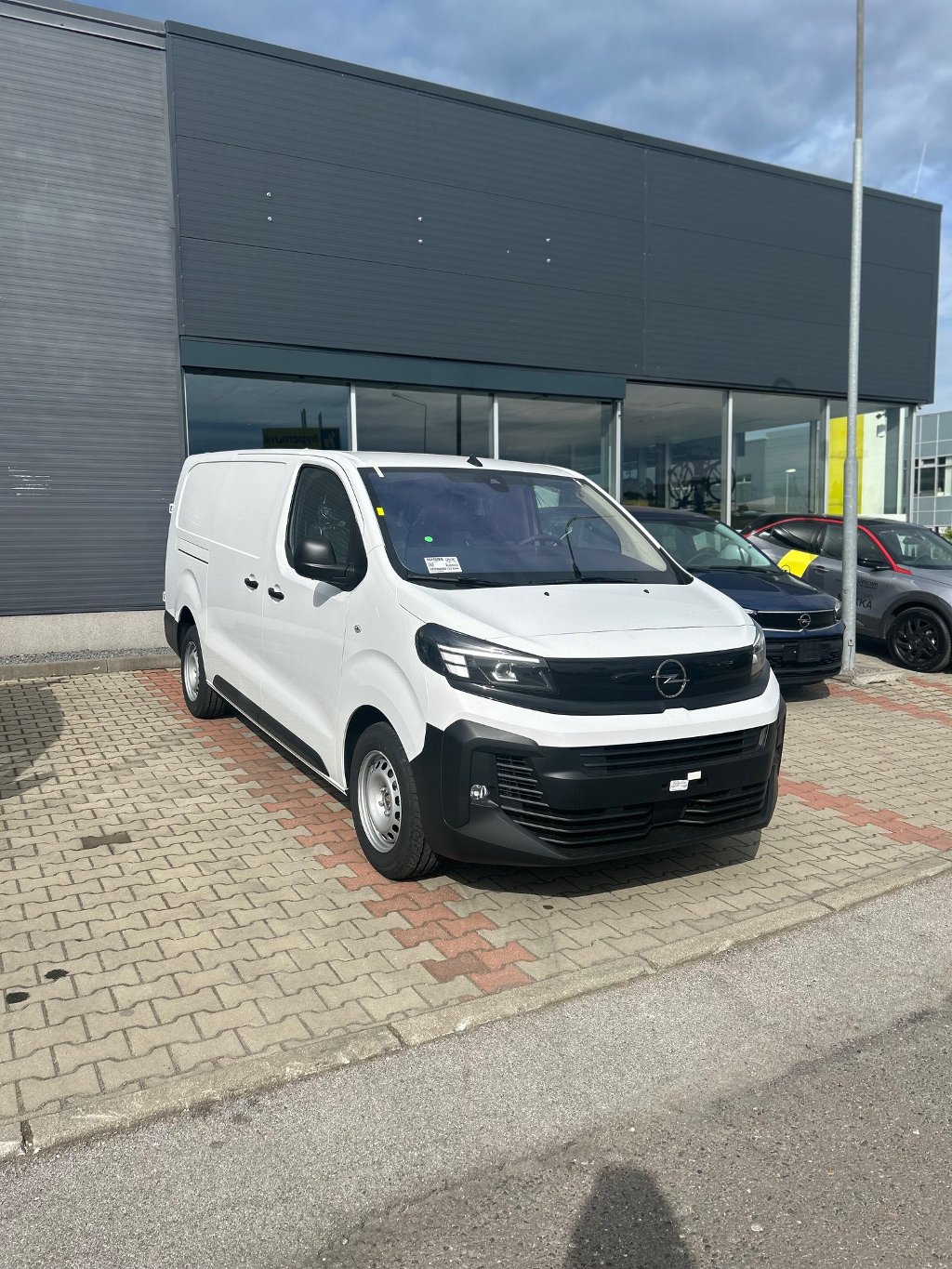 Opel Vivaro VAN L2 Opel Vivaro