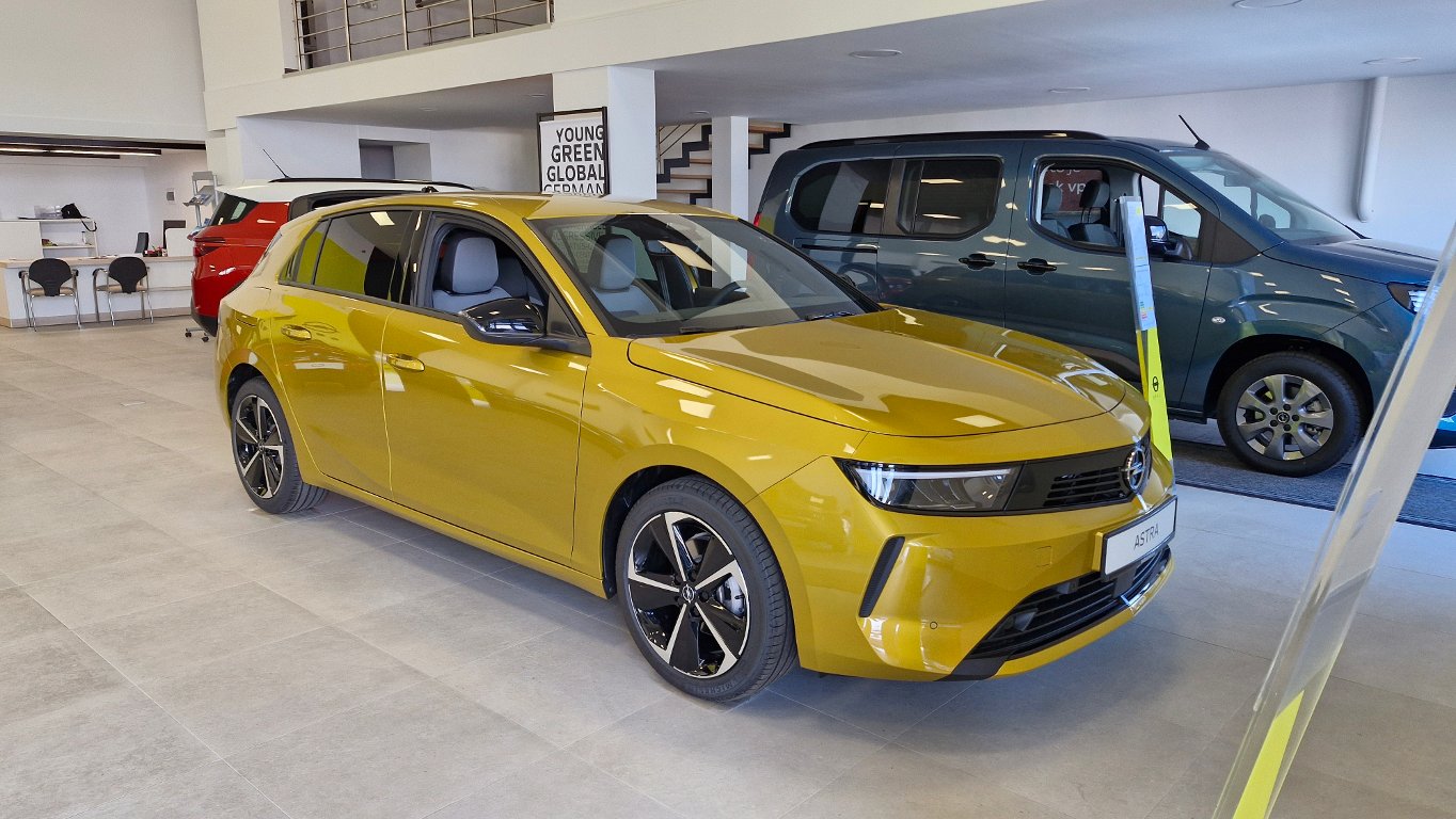 OPEL Astra