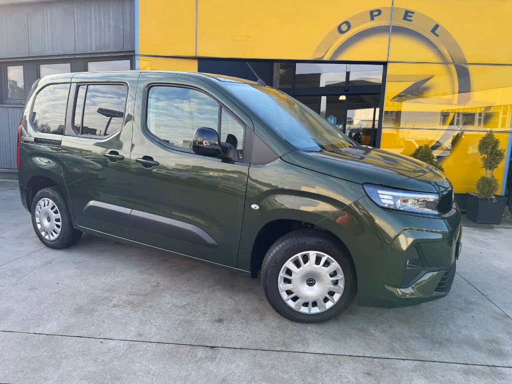 Opel Combo Life Edition Plus L1 1,2T 110k MT6 Opel Combo
