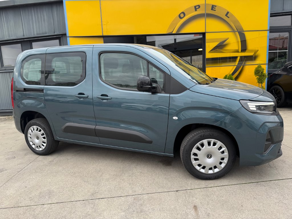 Opel Combo Combi (N1) Edition Plus L1 1,2T 110k MT6 Opel Combo