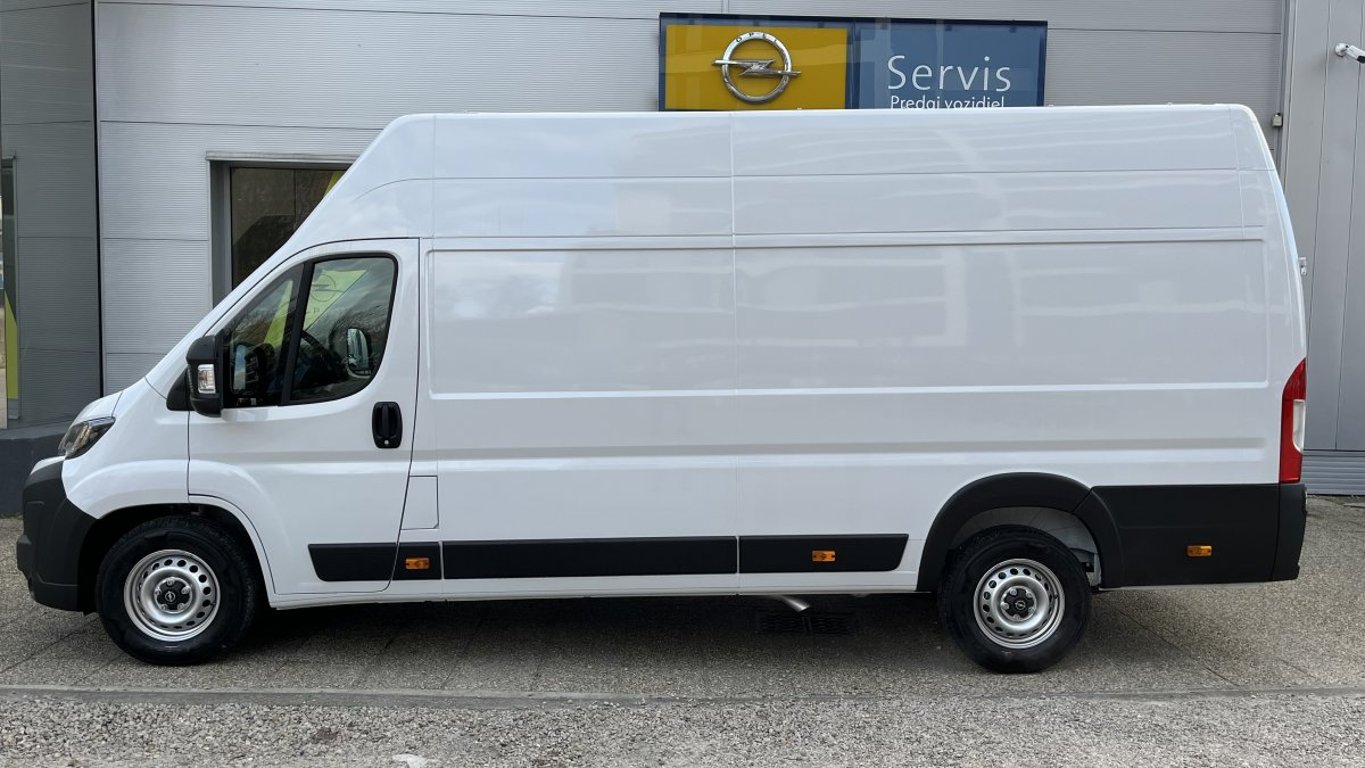 Opel Movano