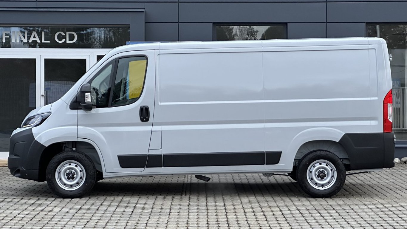 Opel Movano