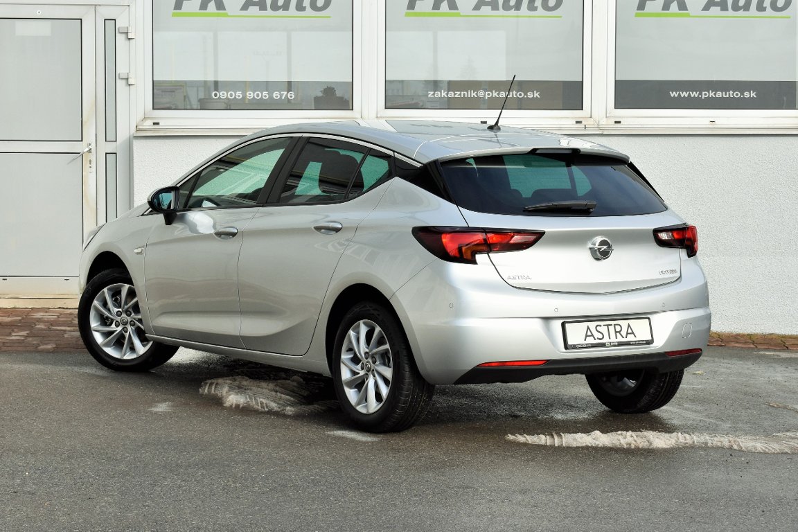 Opel Astra Smile 1,0 Turbo Opel Astra