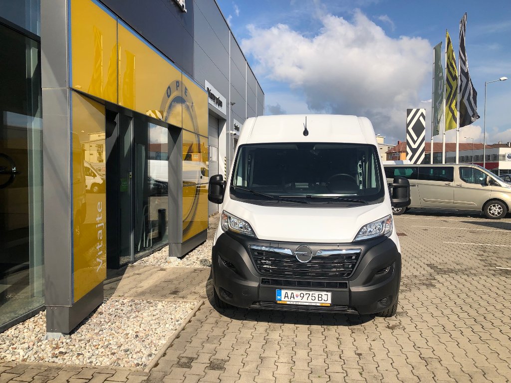 Opel Movano