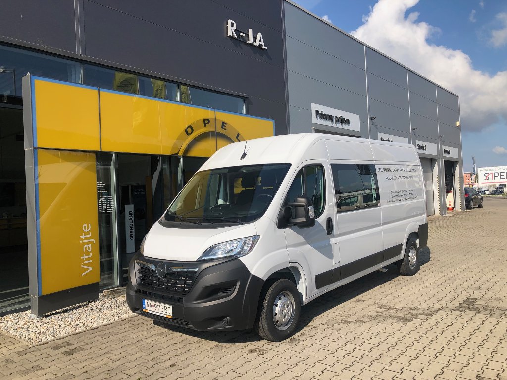 Opel Movano Crew Van L3H2 2.2CDTi 140K MT6 Opel Movano