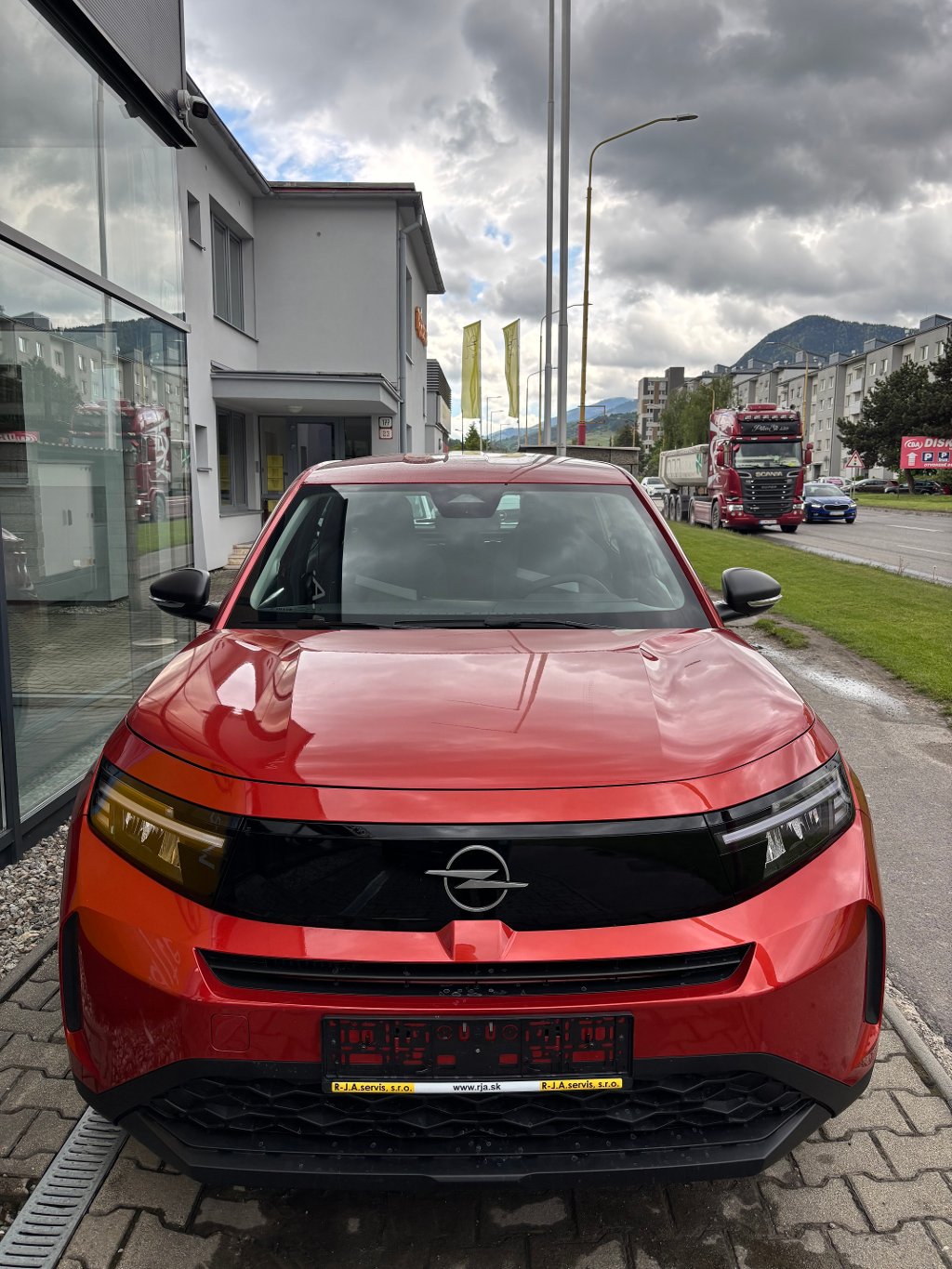 Opel Frontera Edition 1,2T MHEV 81KW/110K Opel Frontera