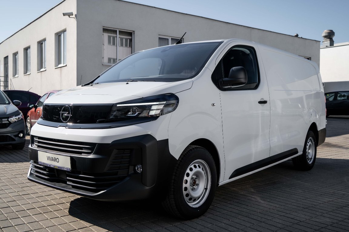 Opel Vivaro Van Enjoy L2 2.0 CDTi 145k MT6 Opel Vivaro
