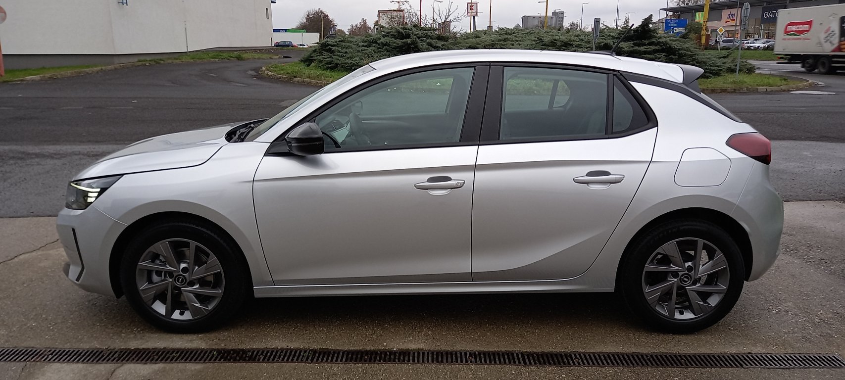 Opel Corsa Edition 1,2 75k MT5 Opel Corsa